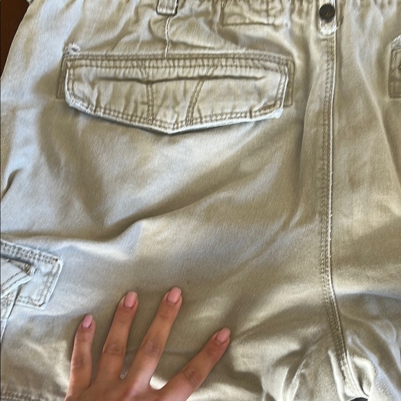 Timberland Khaki Cargo Shorts Relaxed Fit - Picture 9 of 12